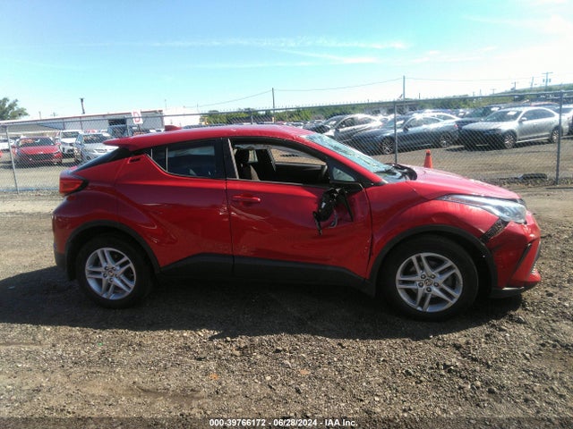 Toyota C-HR LE 2020 NMTKHMBX5LR107550 Image 13