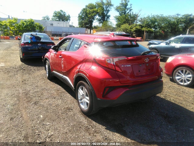 Toyota C-HR LE 2020 NMTKHMBX5LR107550 Image 3