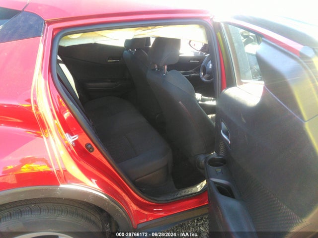 Toyota C-HR LE 2020 NMTKHMBX5LR107550 Image 8