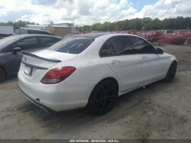 WDDWF4JB4JR409928 Mercedes-Benz C 300