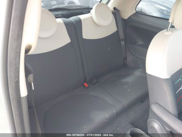 3C3CFFAR8GT134641 Fiat 500 POP