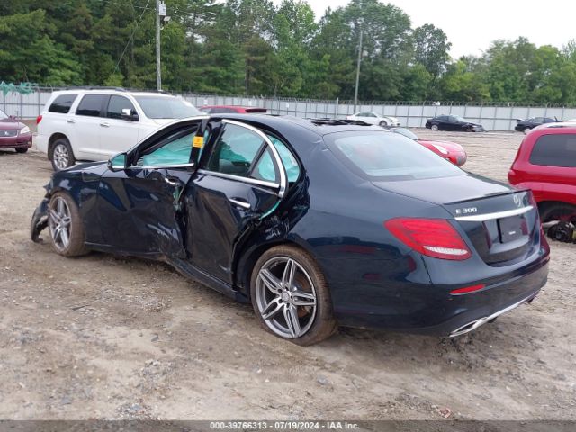 WDDZF4JBXHA115519 Mercedes-Benz E 300