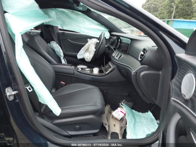 WDDZF4JBXHA115519 Mercedes-Benz E 300