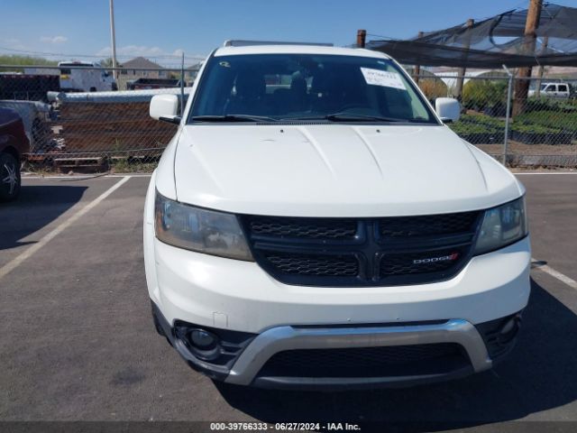 3C4PDDGG6JT387591 Dodge Journey Crossroad Awd