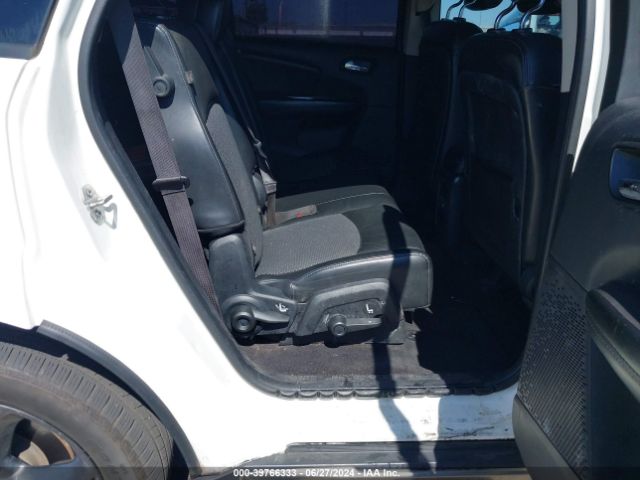 3C4PDDGG6JT387591 Dodge Journey Crossroad Awd