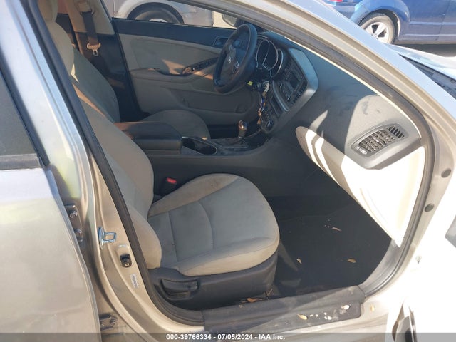 KIA Optima Lx 2014 KNAGM4A79E5512921 Image 5