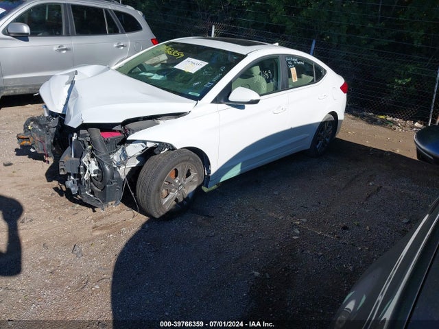 Hyundai Elantra Value Edition 2017 5NPD84LF3HH207689 Image 2