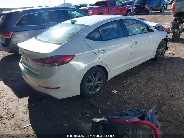 Hyundai Elantra Value Edition 2017 5NPD84LF3HH207689 Image 4