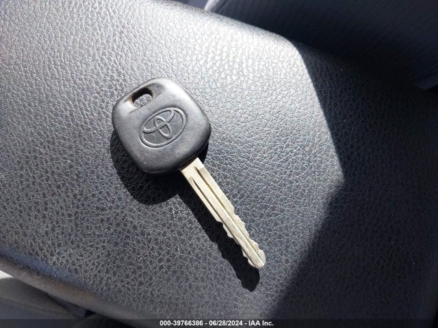 Toyota COROLLA L 2015 5YFBURHE2FP232728 Image 11