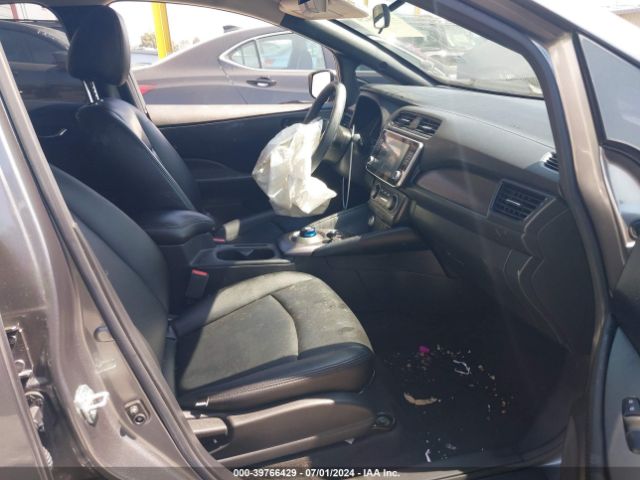 1N4AZ1BV4NC561807 Nissan Leaf S 40 Kwh