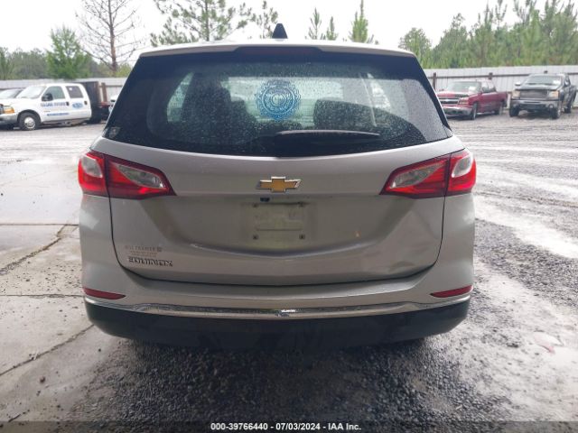 3GNAXHEV2JL128478 Chevrolet EQUINOX LS