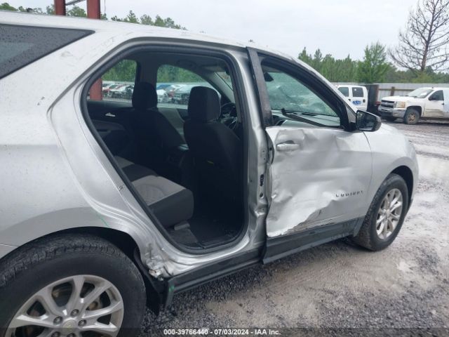 3GNAXHEV2JL128478 Chevrolet EQUINOX LS