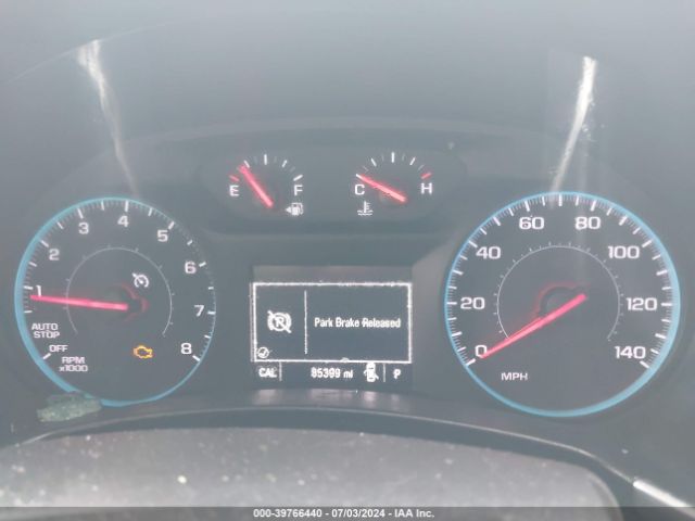 3GNAXHEV2JL128478 Chevrolet EQUINOX LS