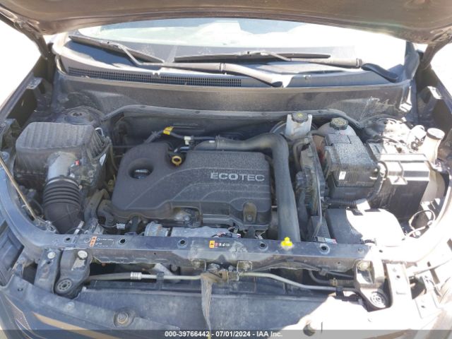 3GNAXSEVXJL361215 Chevrolet EQUINOX LT