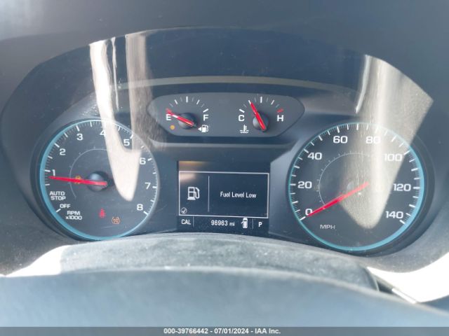 3GNAXSEVXJL361215 Chevrolet EQUINOX LT
