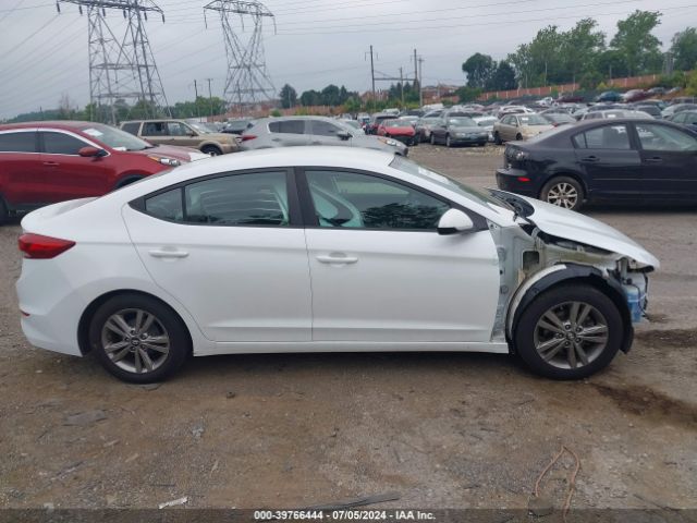 5NPD84LF8HH033554 Hyundai ELANTRA SE