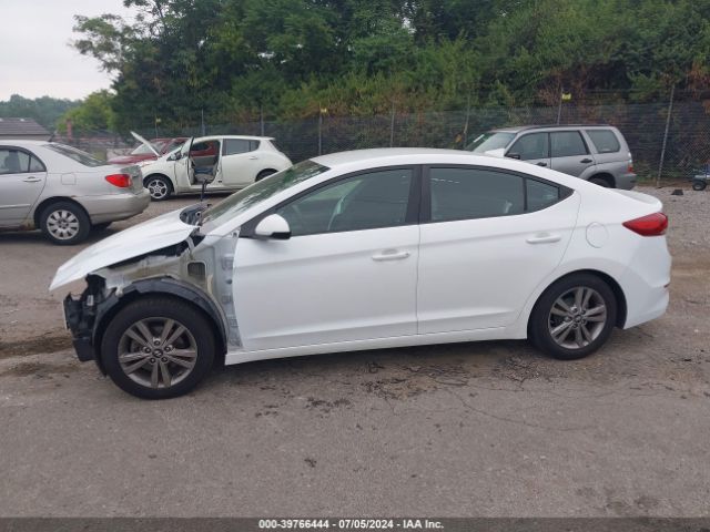 5NPD84LF8HH033554 Hyundai ELANTRA SE
