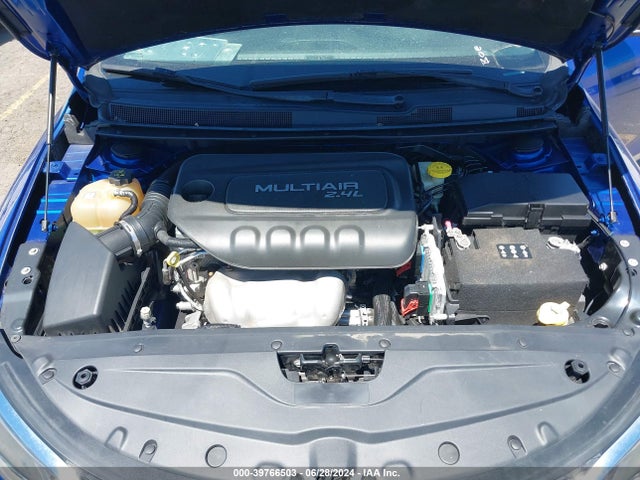 Chrysler 200 Limited 2016 1C3CCCAB0GN122848 Image 10
