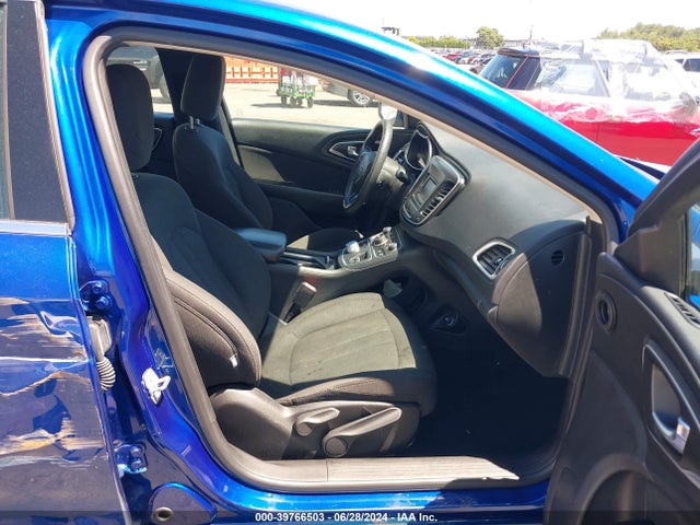 Chrysler 200 Limited 2016 1C3CCCAB0GN122848 Image 5