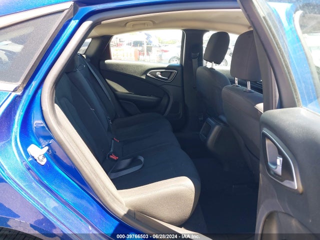 Chrysler 200 Limited 2016 1C3CCCAB0GN122848 Image 8
