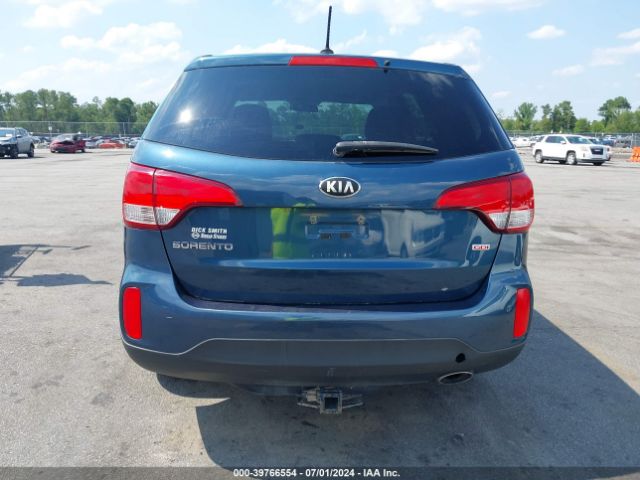5XYKT3A61FG563131 KIA SORENTO LX