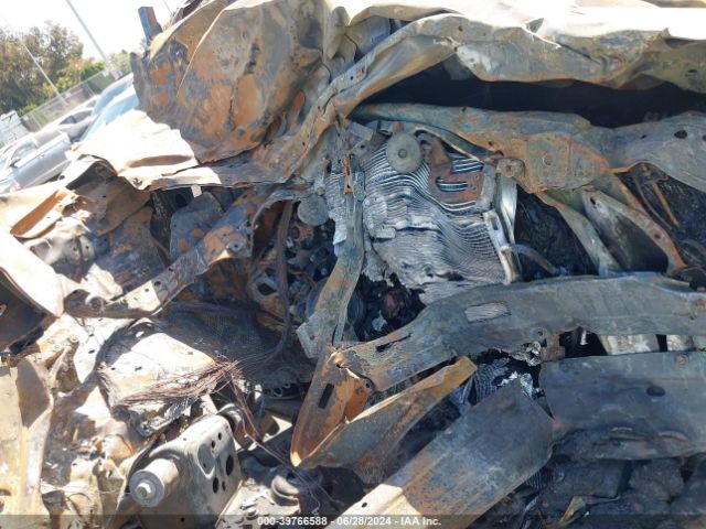 5TFEY5F14HX223897 Toyota Tundra Sr5 5.7l V8