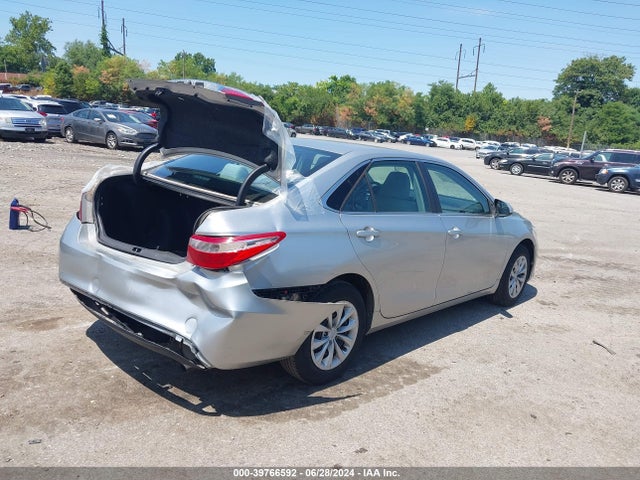 Toyota CAMRY LE 2017 4T1BF1FK1HU417438 Image 4