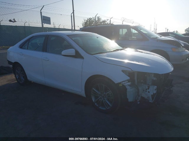 2015 4T1BF1FK3FU990600 main image