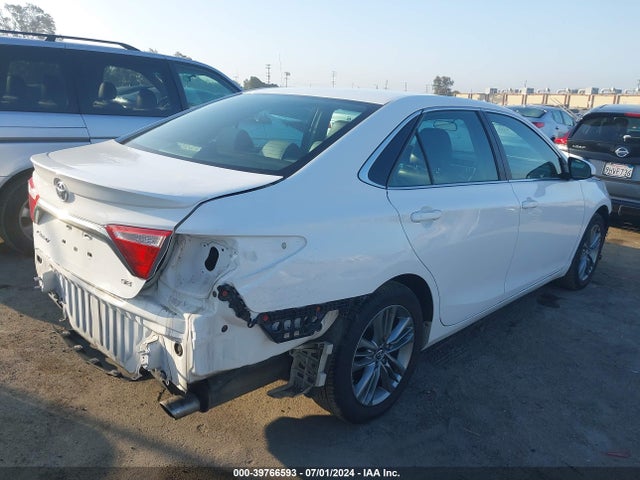 Toyota CAMRY SE 2015 4T1BF1FK3FU990600 Image 4