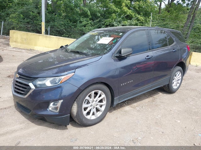 Chevrolet EQUINOX LS 2018 3GNAXREV6JS555609 Image 2