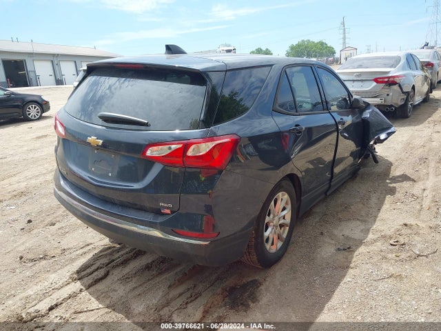 Chevrolet EQUINOX LS 2018 3GNAXREV6JS555609 Image 4