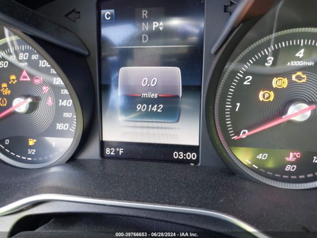55SWF4JB8GU102673 Mercedes-Benz C 300 Luxury/sport