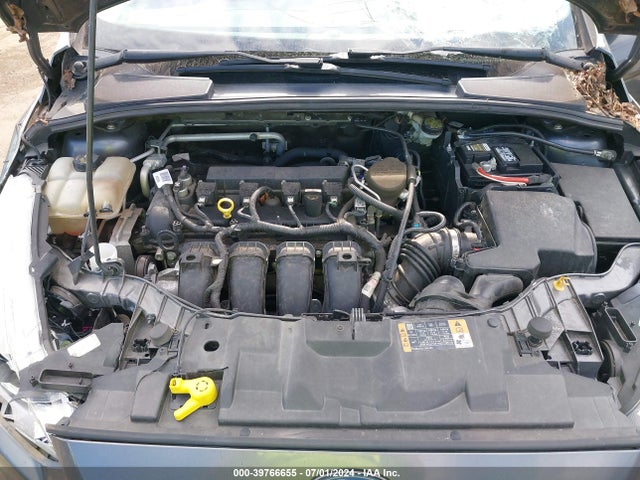 Ford FOCUS SE 2015 1FADP3F24FL270319 Image 10