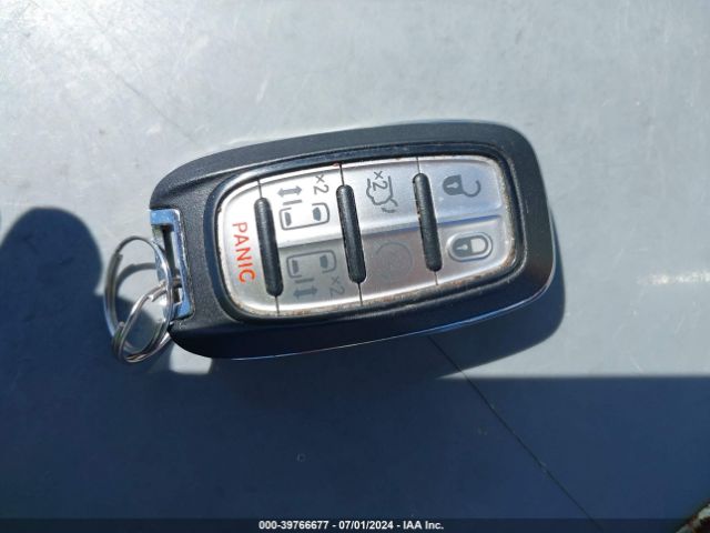 2C4RC1GG7HR559862 Chrysler Pacifica Limited
