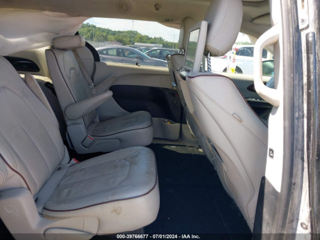 2C4RC1GG7HR559862 Chrysler Pacifica Limited