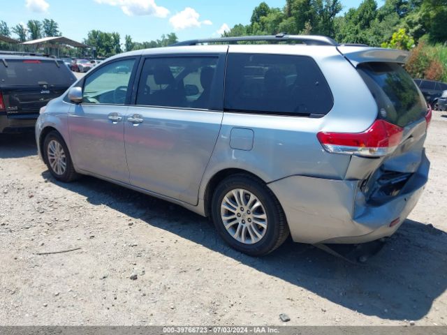 5TDYK3DC9ES471538 Toyota Sienna Xle V6 8 Passenger