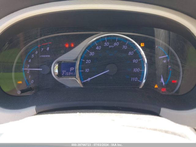 5TDYK3DC9ES471538 Toyota Sienna Xle V6 8 Passenger