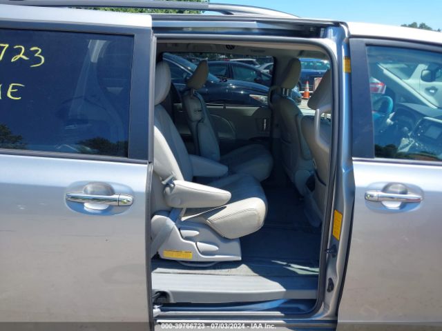 5TDYK3DC9ES471538 Toyota Sienna Xle V6 8 Passenger