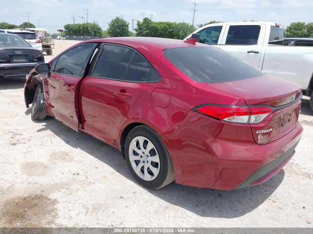Toyota COROLLA LE 2022 5YFEPMAE3NP281033 Image 3