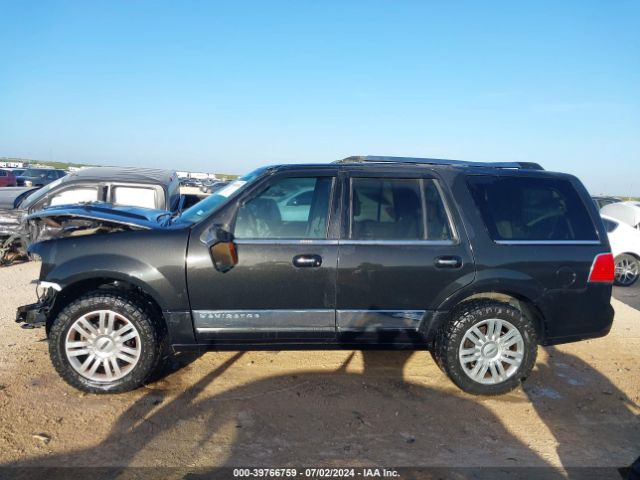 5LMJJ2H56EEL05597 Lincoln Navigator