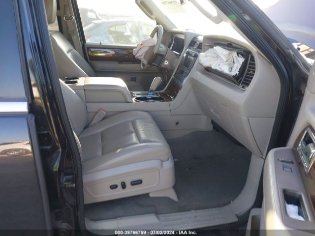 5LMJJ2H56EEL05597 Lincoln Navigator