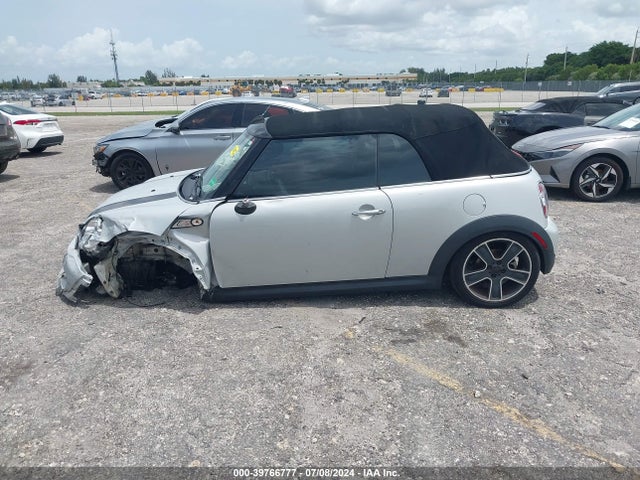 Mini Convertible Cooper S 2014 WMWZP3C53ET706183 Image 14