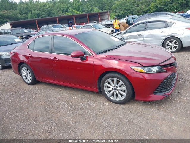 2019 4T1B11HK2KU699110 main image