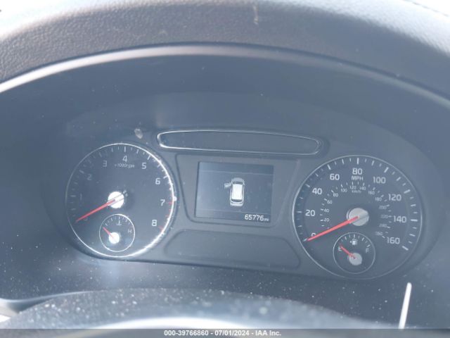 5XYPG4A30KG575657 KIA Sorento 2.4l Lx
