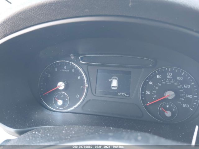 5XYPG4A30KG575657 KIA Sorento 2.4l Lx