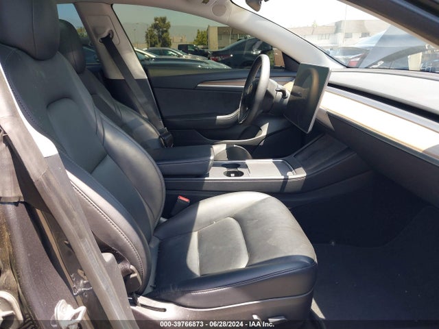 Tesla Model 3 Long Range Dual Motor All-wheel Drive 2021 5YJ3E1EBXMF074046 Image 5