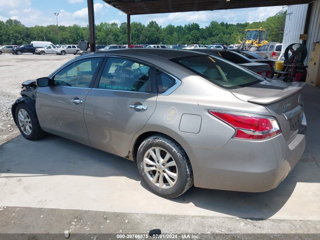 Nissan Altima 2.5 S 2014 1N4AL3AP2EN381066 Image 3
