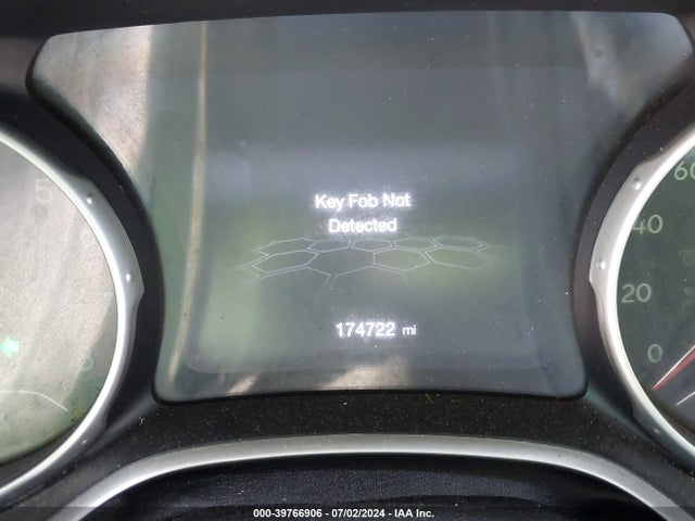 3C4NJCBB0KT763113 Jeep Compass Altitude Fwd