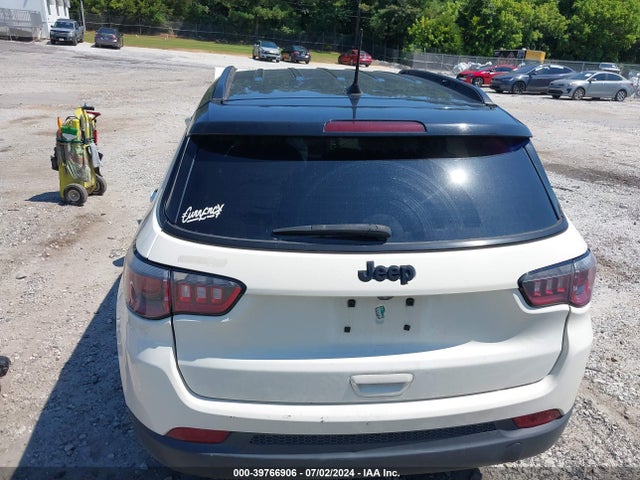 3C4NJCBB0KT763113 Jeep Compass Altitude Fwd