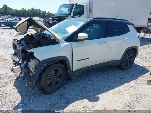 3C4NJCBB0KT763113 Jeep Compass Altitude Fwd